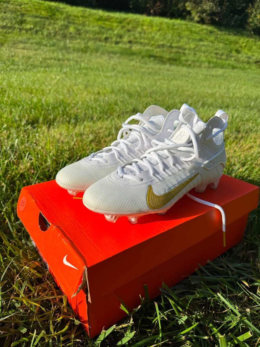 Nike Huarache 9 Elite LAX size M 9.5 W 11 Brand New Lacrosse Cleats FD0088-100